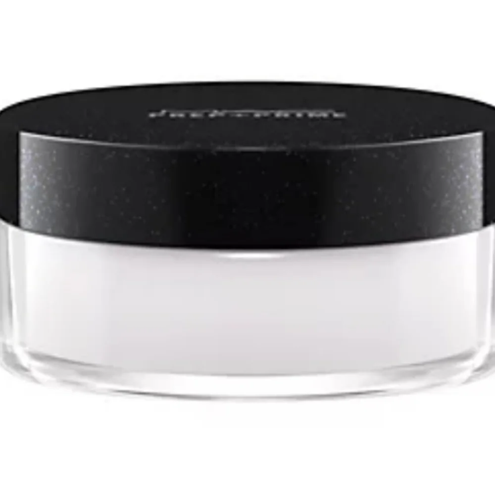 MAC Prep + Prime Transparent Finishing Powder